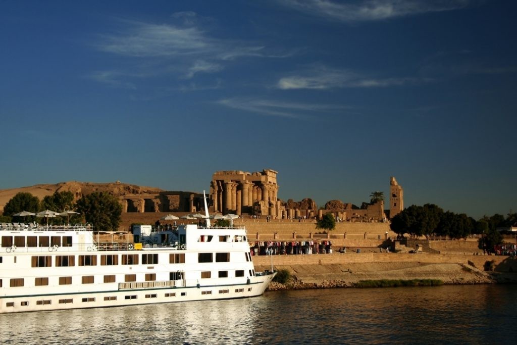 Nile Cruise between Luxor and Aswan